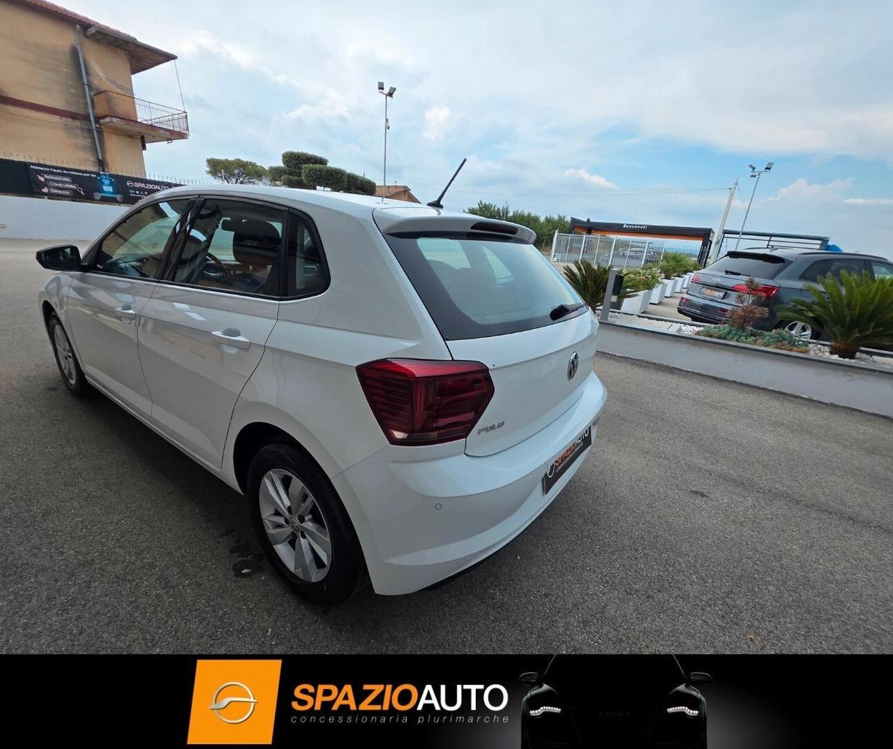 Volkswagen Polo 1.0 TGI BENZINA - METANO 90cv 6M *CONNECTED*