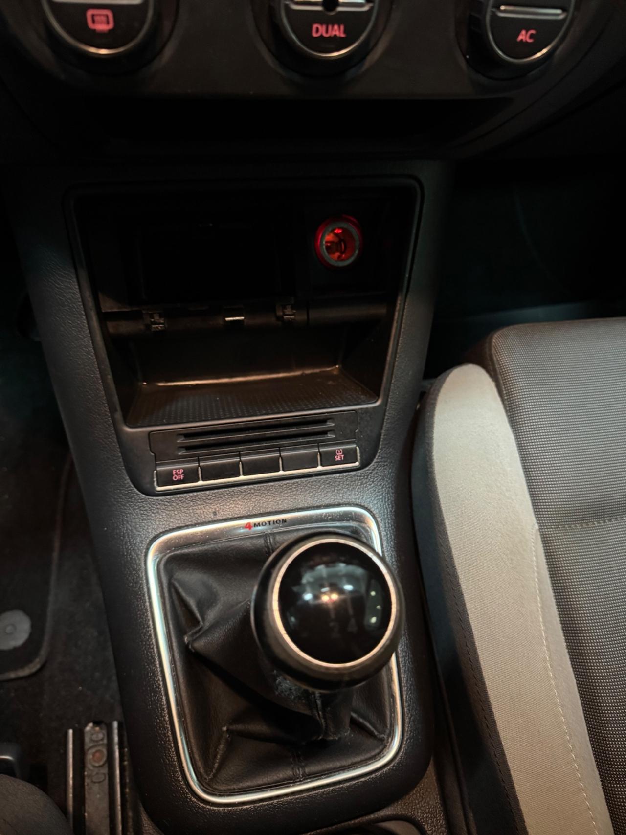 Volkswagen Tiguan 2.0 TDI 170 CV DPF Sport & Style (18°)