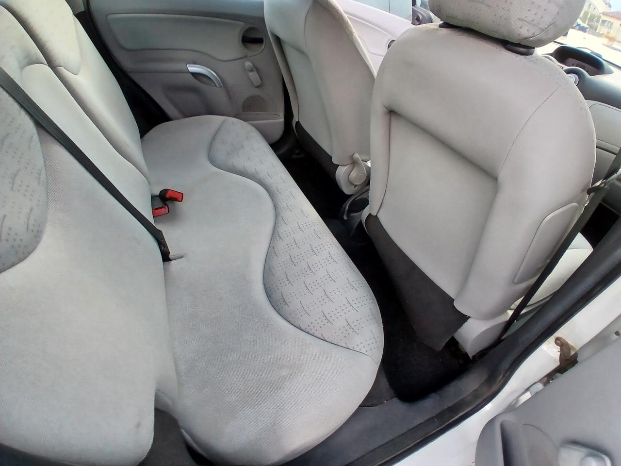 CITROEN C3 1.4 HDi 70CV 5 PORTE