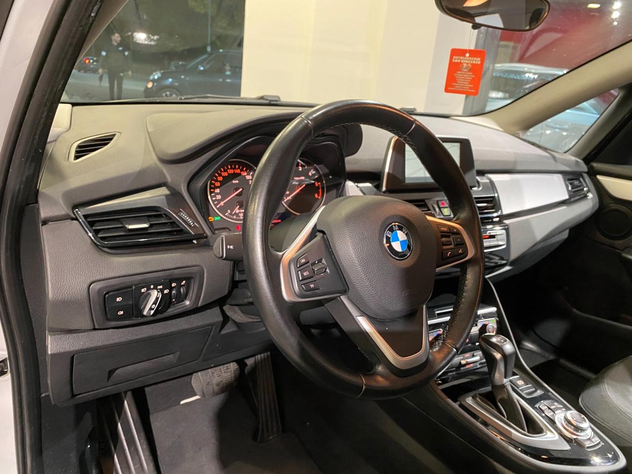 Bmw 218d Active Tourer Advantage