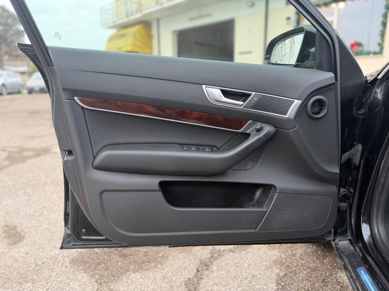 Audi A6 3.0 V6 TDI F.AP quattro tiptronic Limited Edition