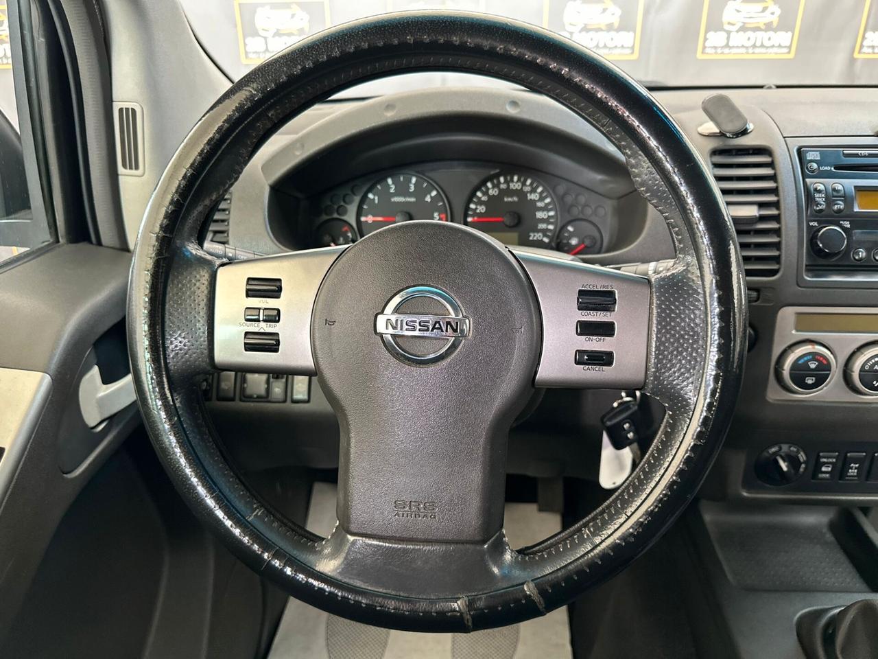 Nissan Navara 2.5 dCi 4 porte Double Cab XE