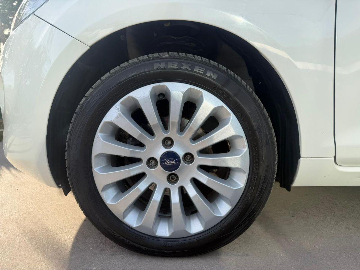 FORD - Ka - 1.2 8V 69CV Titanium