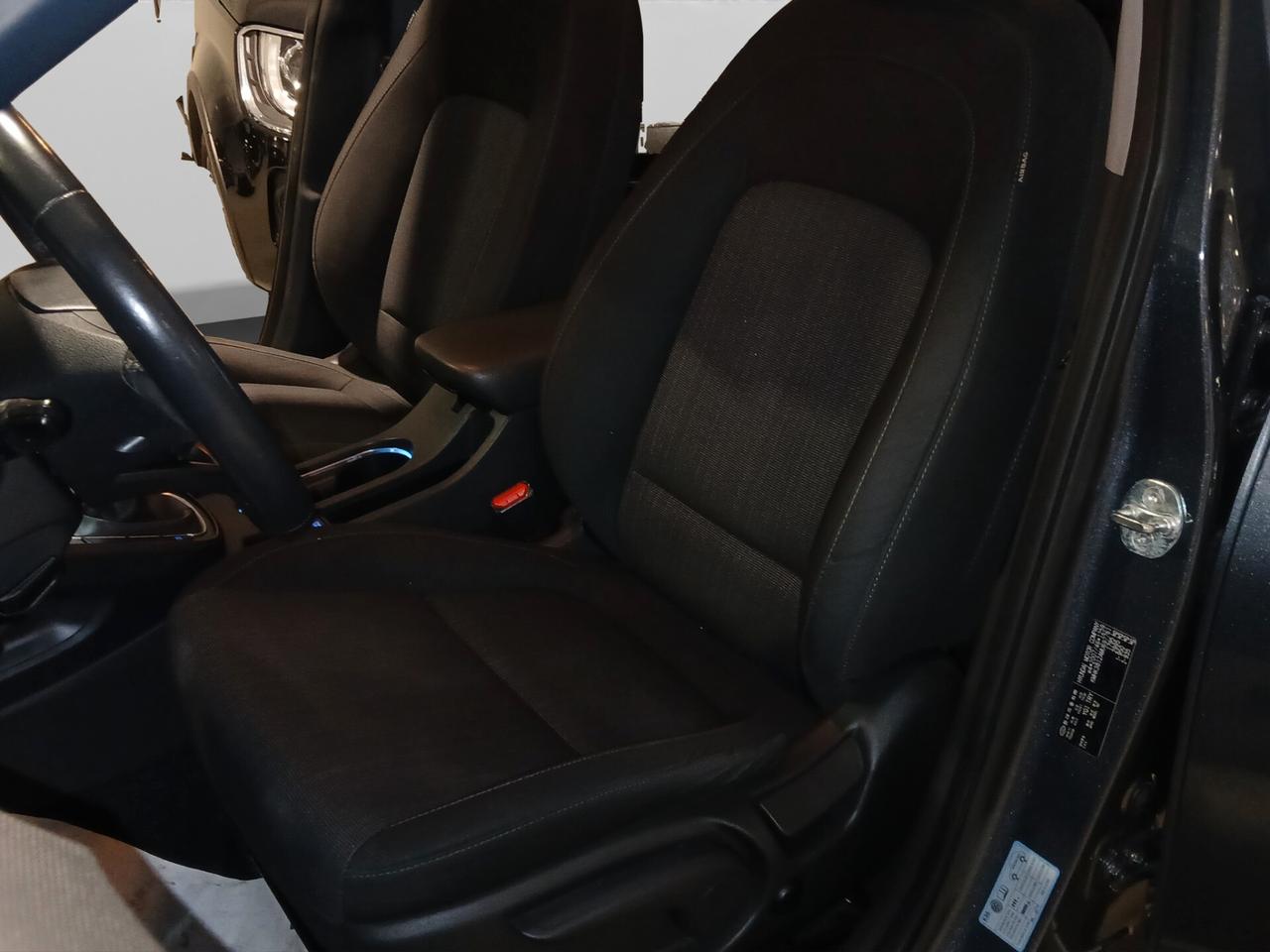 Hyundai Kona 1.0 T-GDI Hybrid 48V iMT XLine +ST+SP+TP