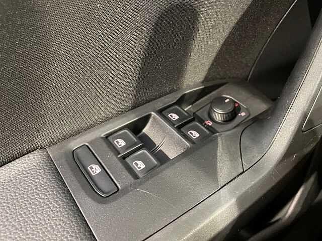 SEAT Arona 90CV 1.0TGI FR - NEOPATENTATI -
