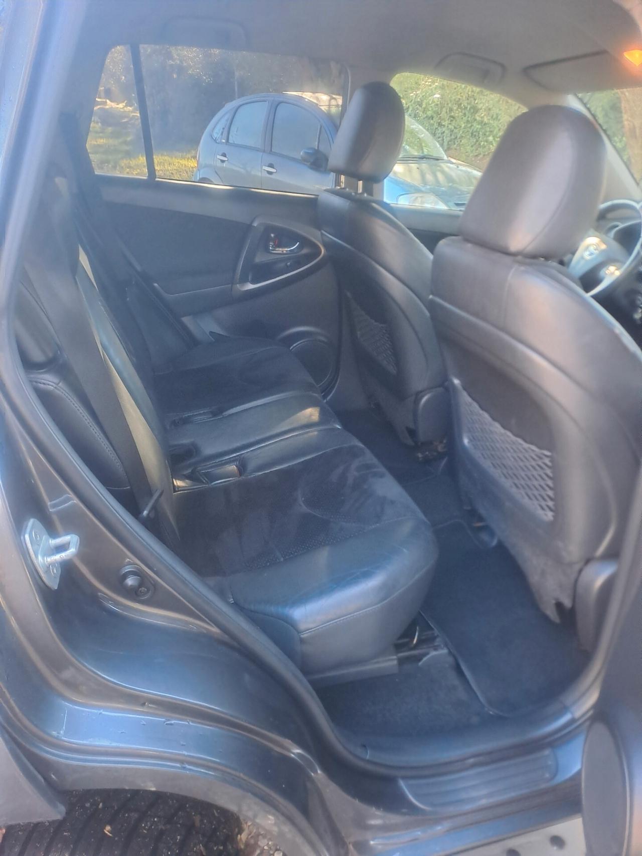 Toyota RAV 4 RAV4 Crossover 2.2 D-Cat A/T 150 CV Style