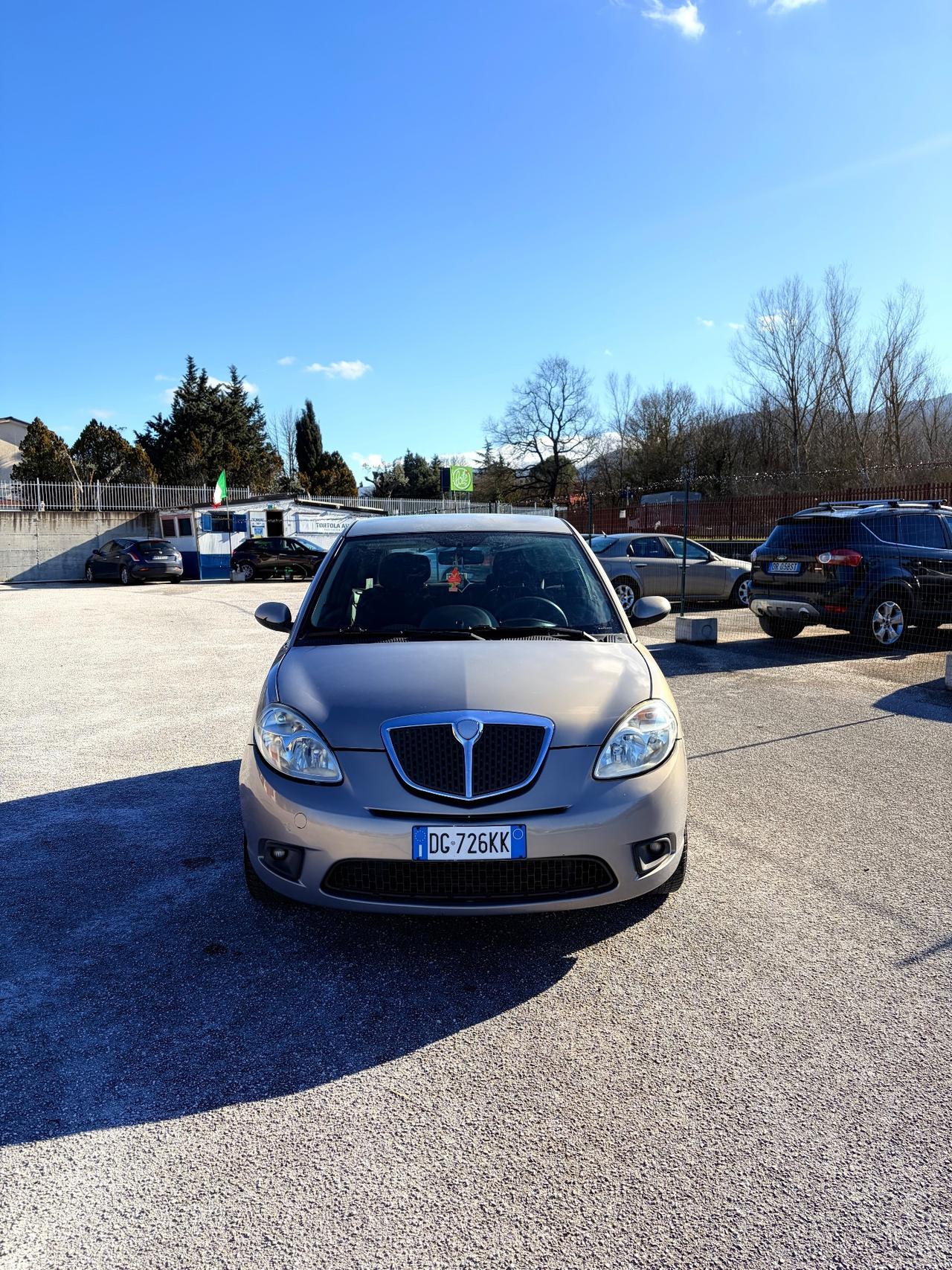 Lancia Ypsilon 1.2 Argento