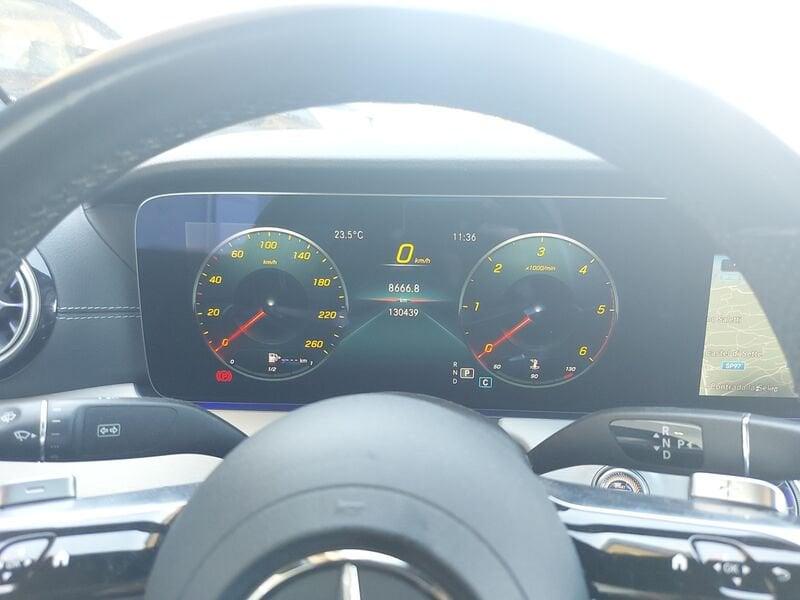 Mercedes-Benz Classe E E220 d 4MATIC Premium Plus