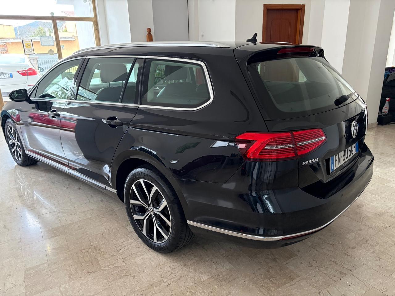 VOLKSWAGEN PASSAT VARIANT 2.0 TDI DSG EXECUTIVE