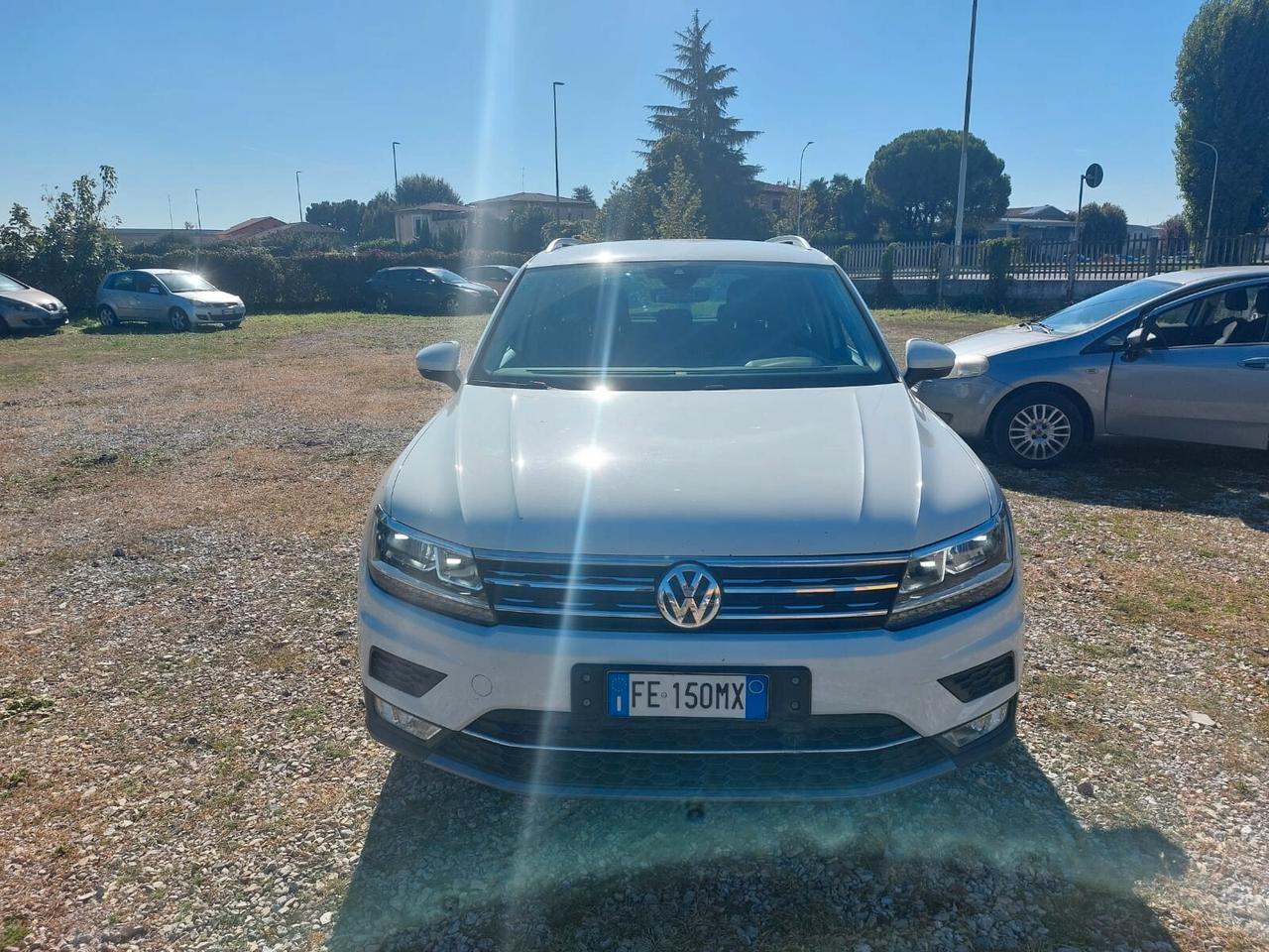 Volkswagen Tiguan 2.0 TDI SCR DSG 4MOTION Business BMT