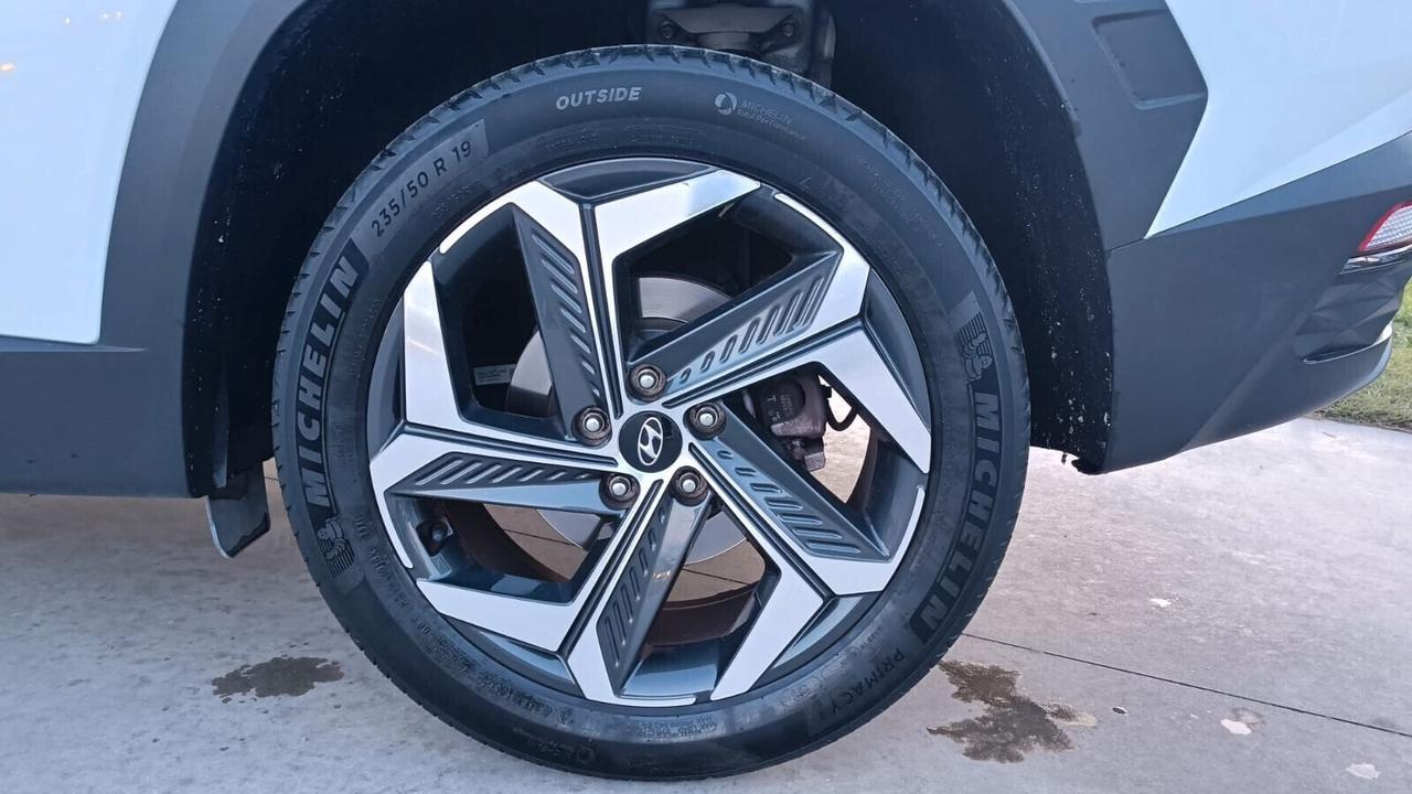 Hyundai Tucson 1.6 HEV aut.Exellence