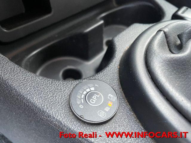 DACIA Duster 1.6 115CV Start&Stop 4x2 GPL Lauréate prezzo reale