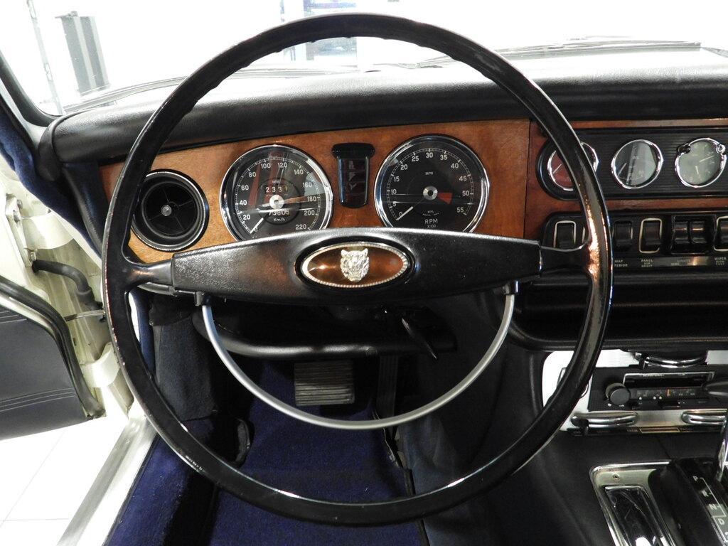 Jaguar XJ6 Berlina 4.2