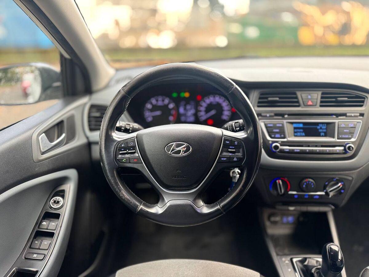 Hyundai i20 I20 1.4 Style 100cv 5p A T