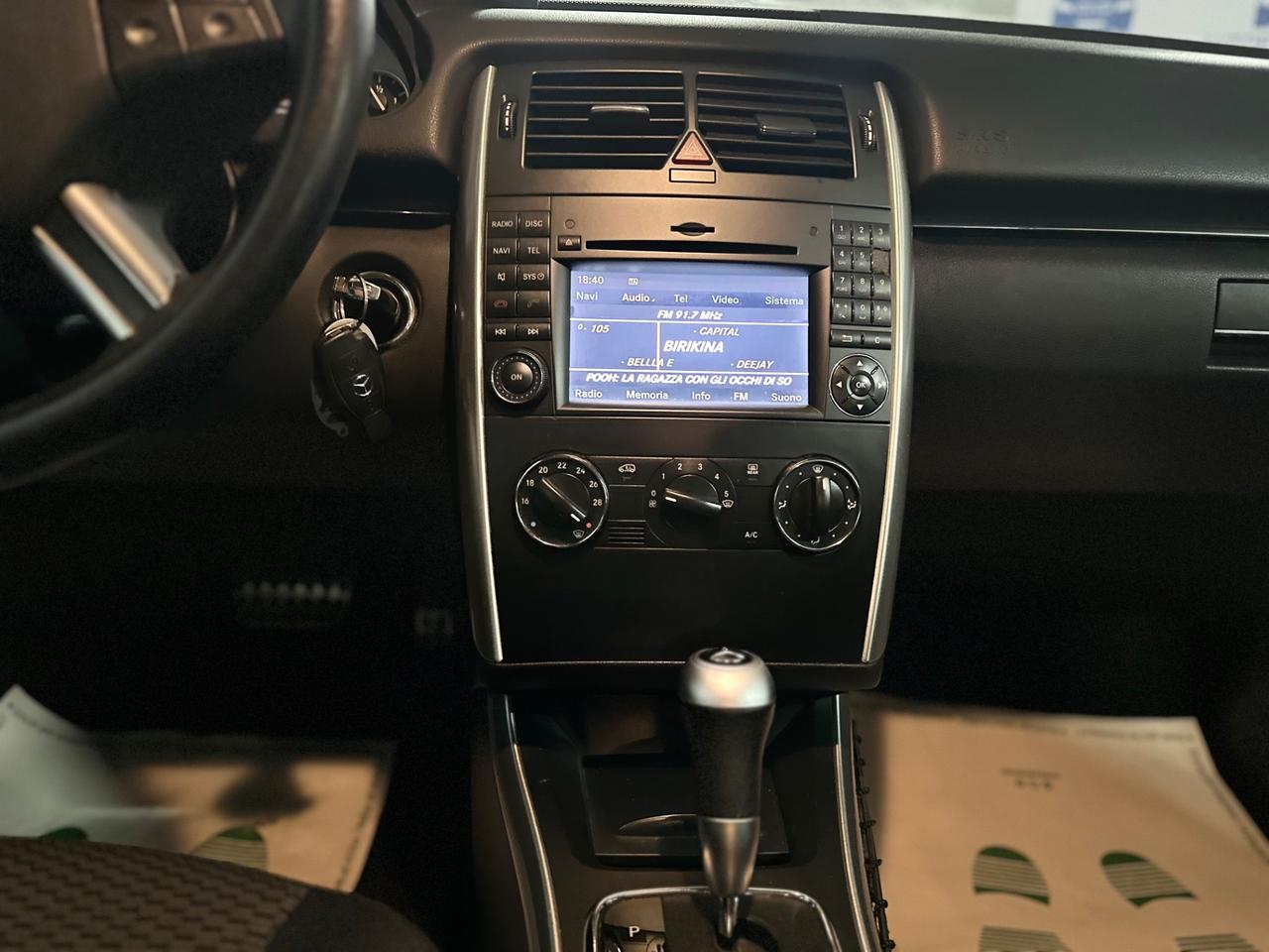 Mercedes-benz B 200/ Sport/automatic/kmcertif.