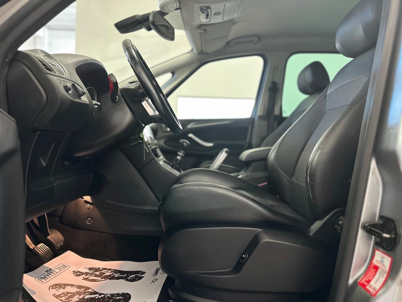 Ford S-Max 1.8 TDCi 125CV TITANIUM NEOPATENTATI