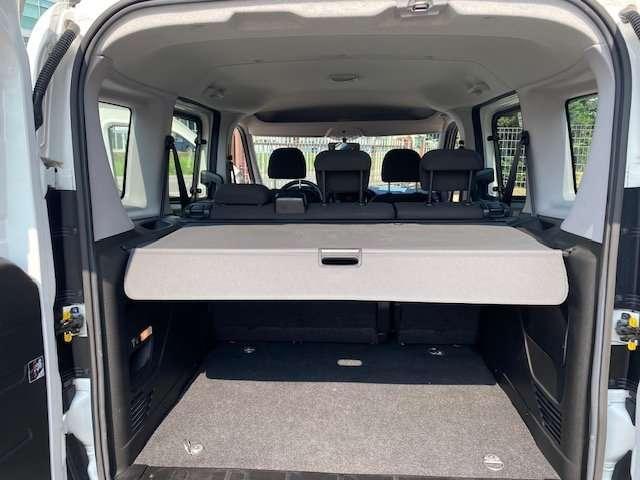Fiat Doblo 1.3 MTJ 95 CV N1 COMBI 5 P