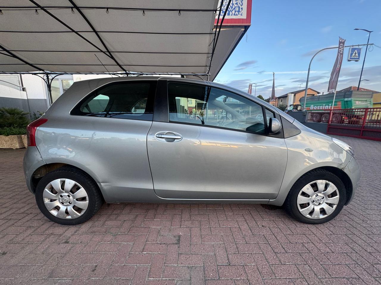 Toyota Yaris 1.0 VVT-i Sol #50407