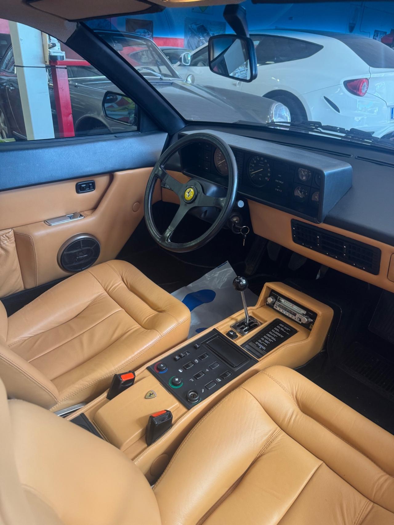 Ferrari Mondial 3.0 Quattrovalvole Da vetrina PERMUTE