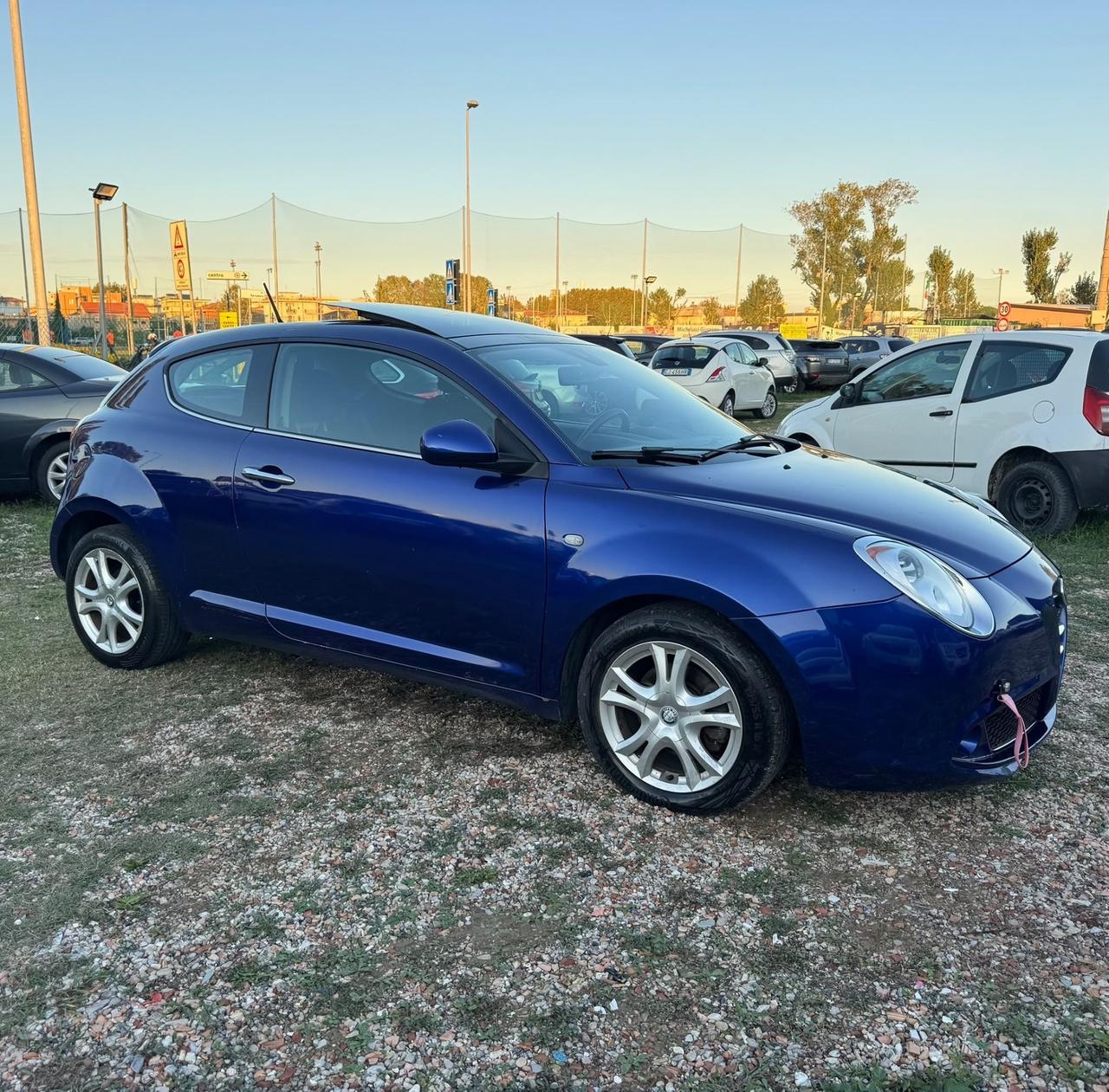 Alfa Romeo MiTo 1.3 JTDm-2 95 CV S&S Distinctive Sport Pack