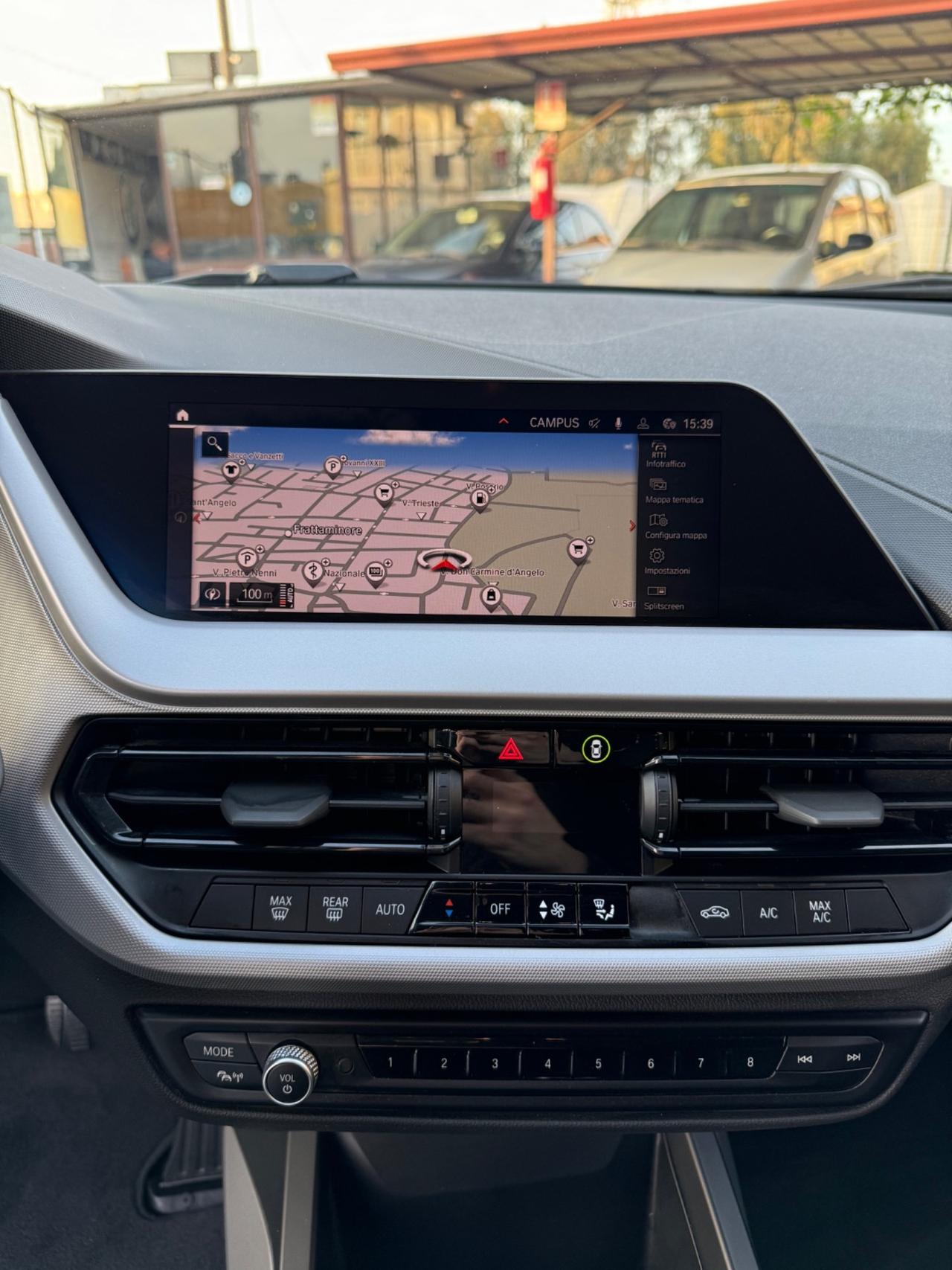 Bmw 116 116d 5p. Advantage