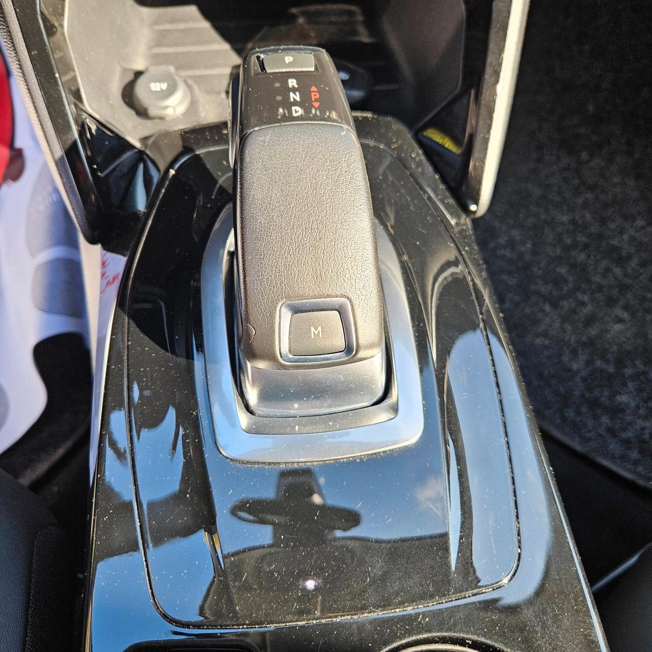 Peugeot 2008 BlueHDi 130cv EAT8 Allure 2021