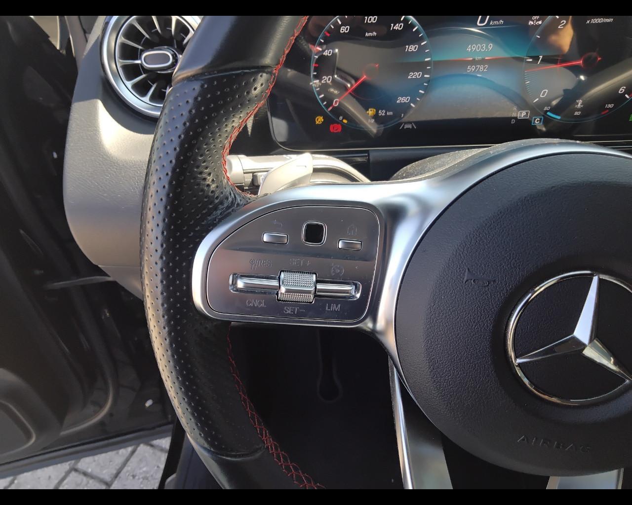 Mercedes-Benz GLA-H247 2020 - GLA 200 d Premium auto