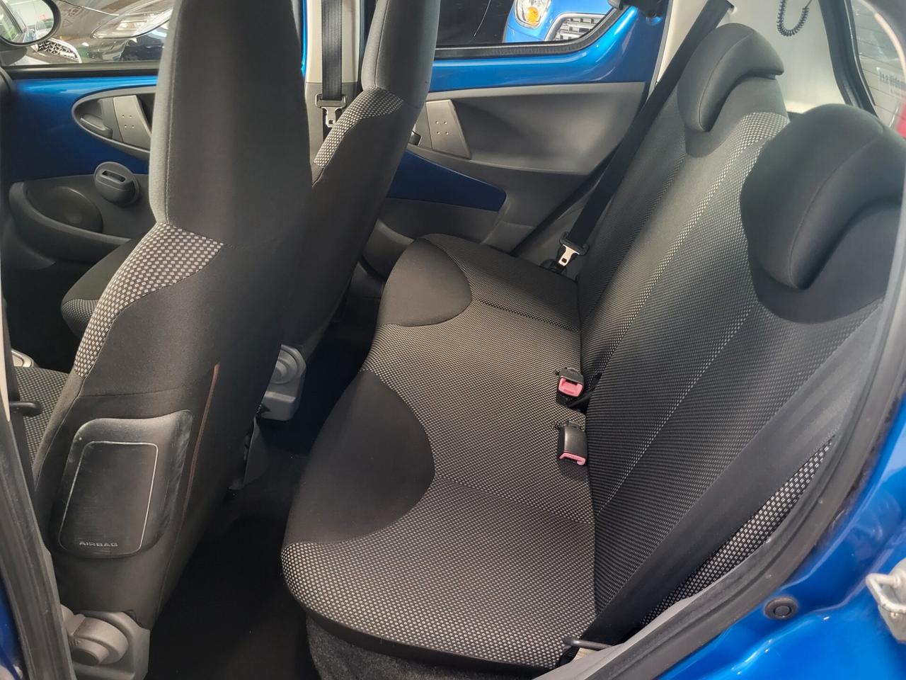 Toyota Aygo 1.0 12V VVT-i 5 porte Sol PREZZO REALE!!