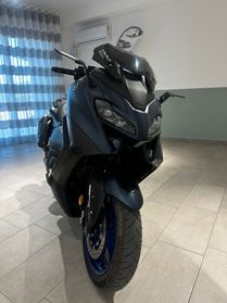 Yamaha TMAX 560