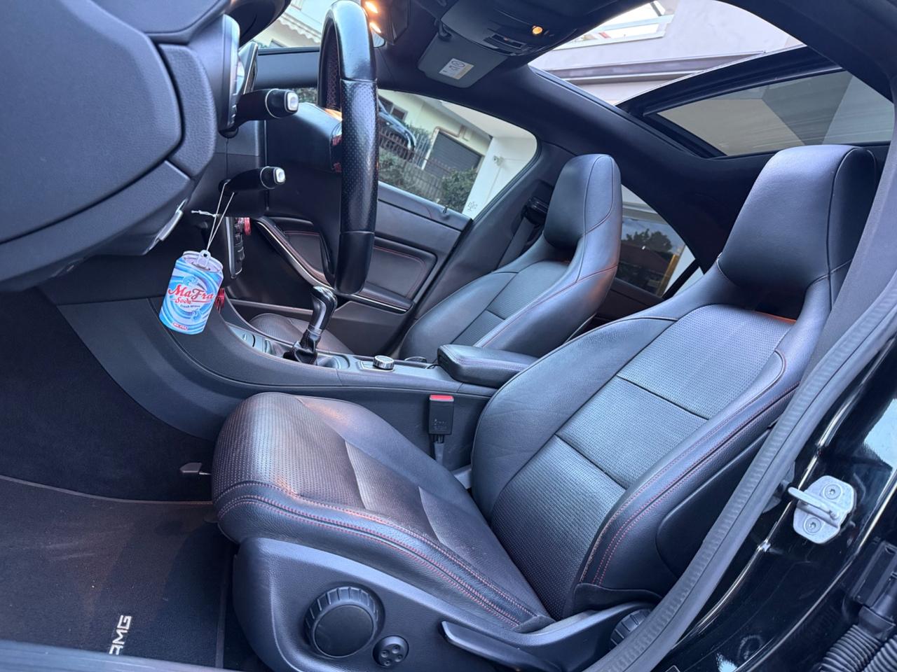 Mercedes CLA 200D Premium Amg Tetto Apribile Total Black