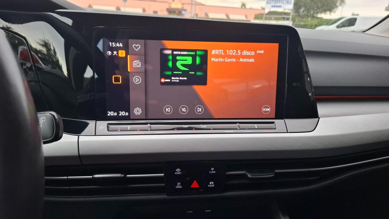 Volkswagen Golf 1.5 etsi evo Life 150cv dsg