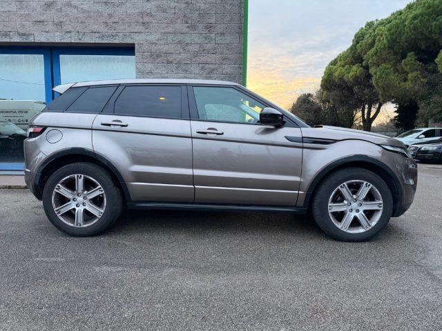 LAND ROVER Range Rover Evoque 2.2 TD4 5p. Dynamic