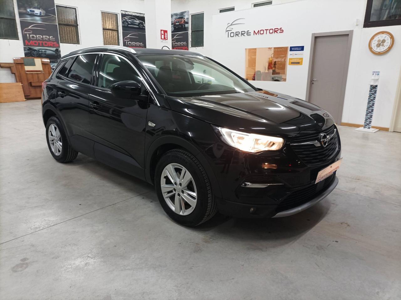 Opel Grandland X 1.6 diesel Ecotec Start&Stop aut. Business 05/2018