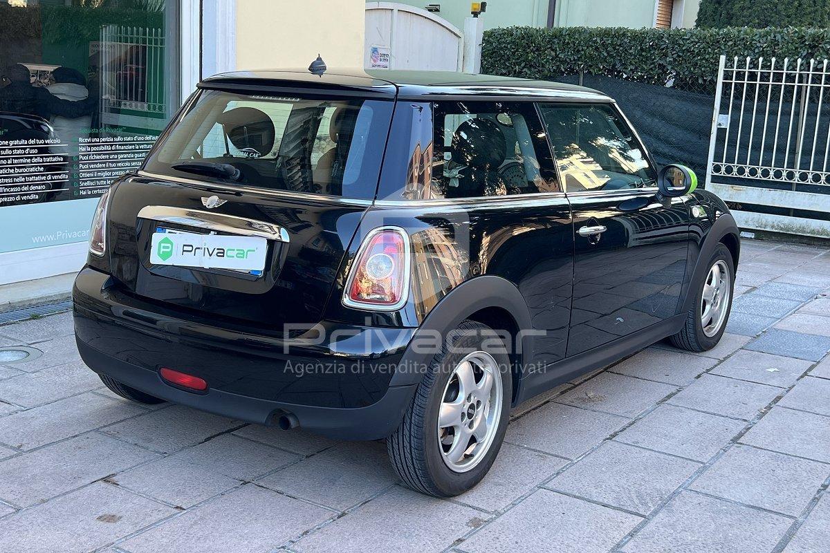 MINI Mini 1.6 16V One (55kW)