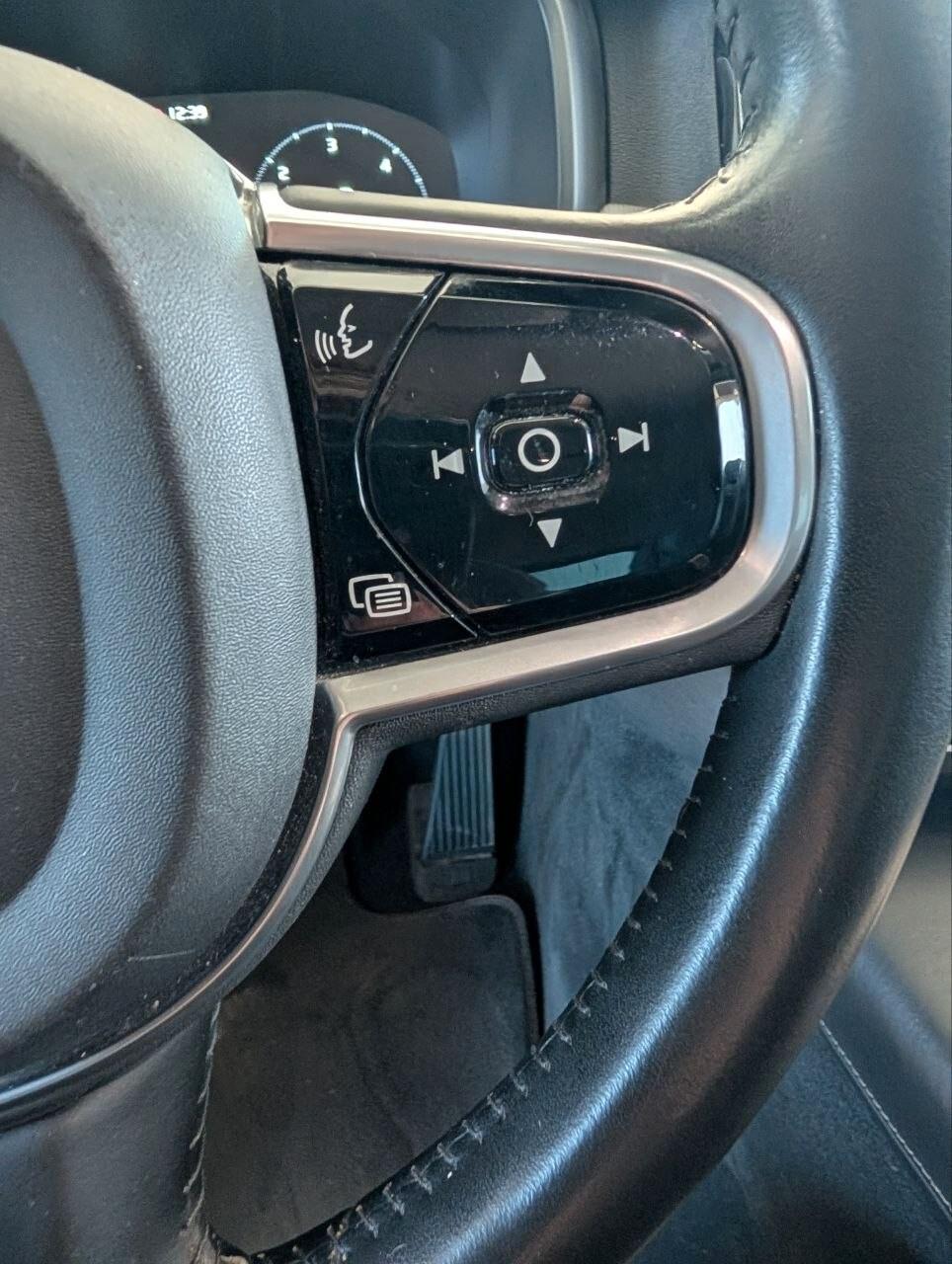 Volvo V90 D5 AWD Geartronic Inscription FULL OPT