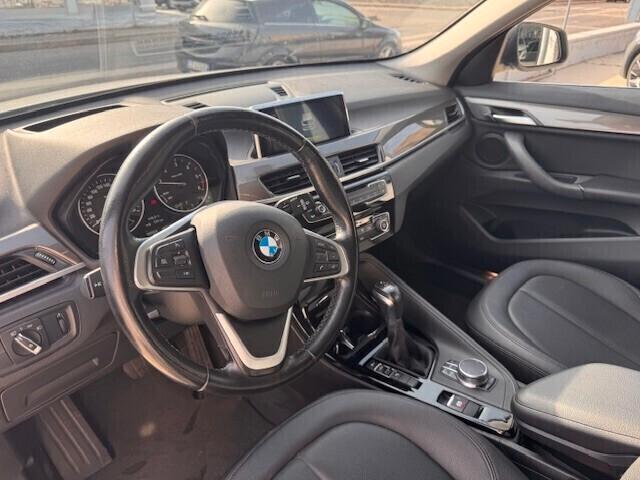 Bmw X1 sDrive18d xLine autom- 2017