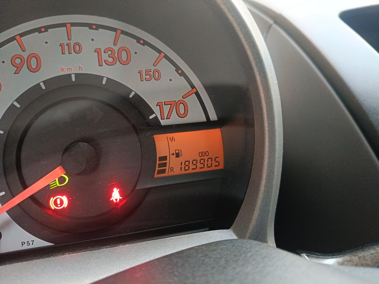 TOYOTA AYGO 1.0 5 PORTE-NEOPATENTATI-Euro 3990