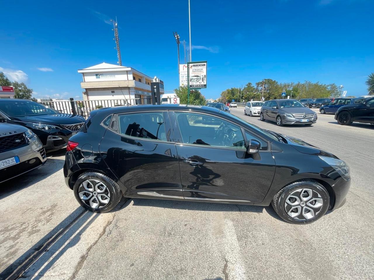 Renault Clio 1.5 dCi 8V 75CV 5 porte Wave