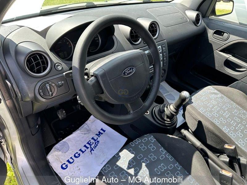 Ford Fiesta Fiesta 1.2 16V 5p. Ghia