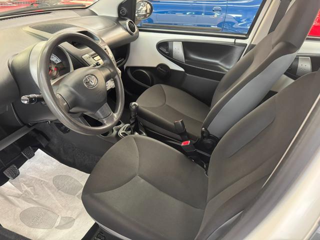 TOYOTA Aygo 1.0 12V VVT-i 5 porte Active Connect