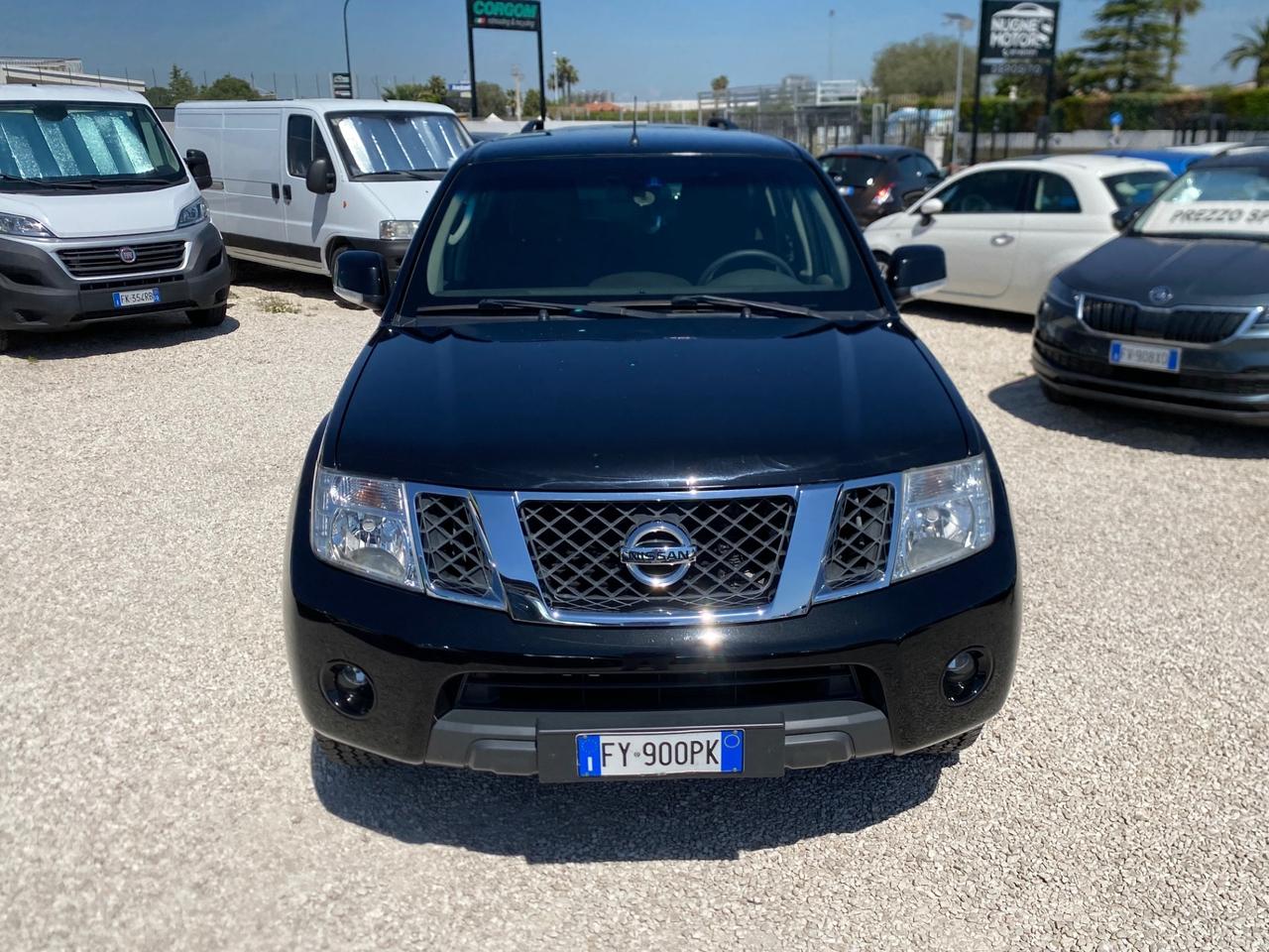 Nissan Navara N1 AUTOCARRO GANCIO TRAINO 2.5 dCi 190CV 4 porte Double Cab Sport