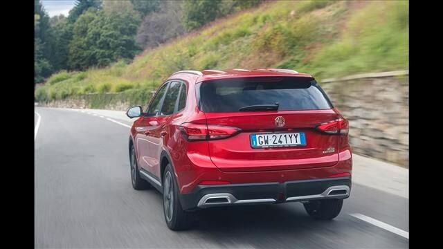 MG ZS HYBRID+ 1.5 Hybrid+ Luxury Sport utility vehicle 5-door (Euro 6E) 197 CV