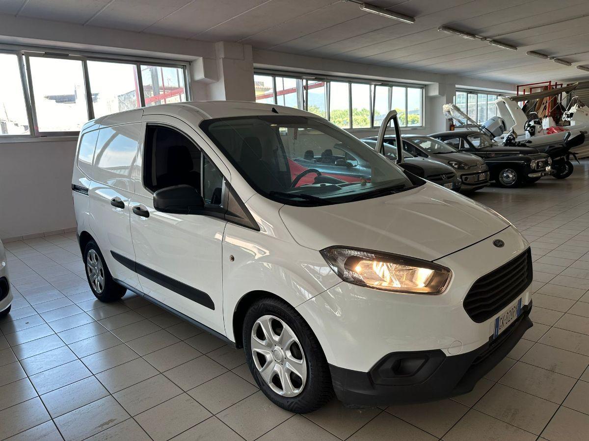 FORD - Transit COURIER 1.5 DIESEL