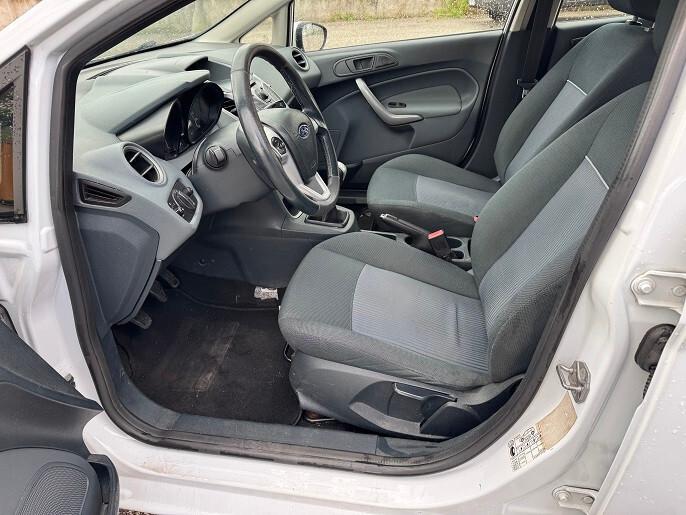 Ford Fiesta 1.4 TDCi 5p. Titanium
