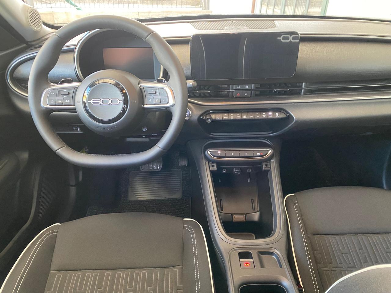 Fiat 600 1.2 hybrid Pop 110cv auto