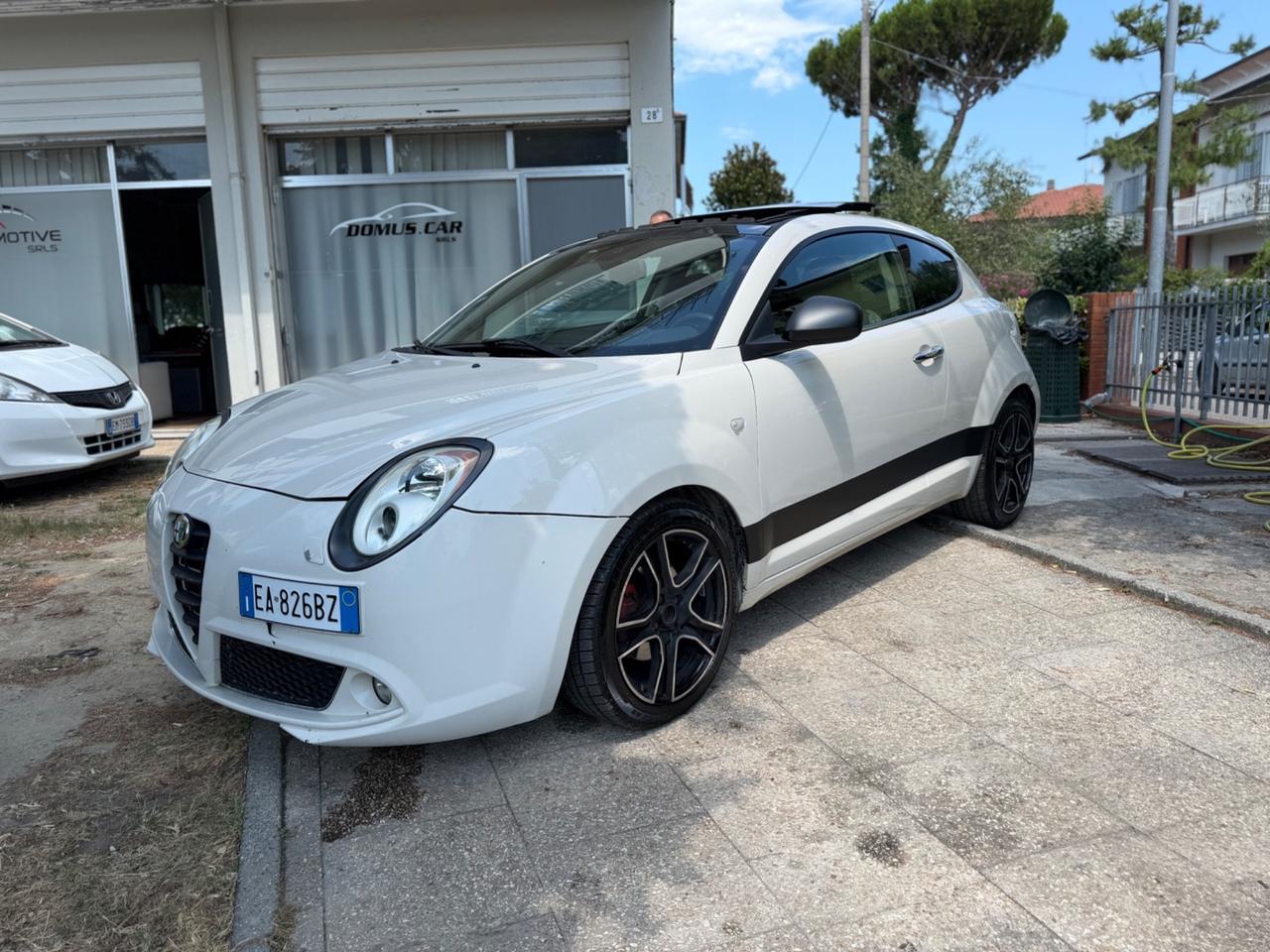 Alfa Romeo MiTo 1.6 JTDm 16V Distinctive Premium Pack