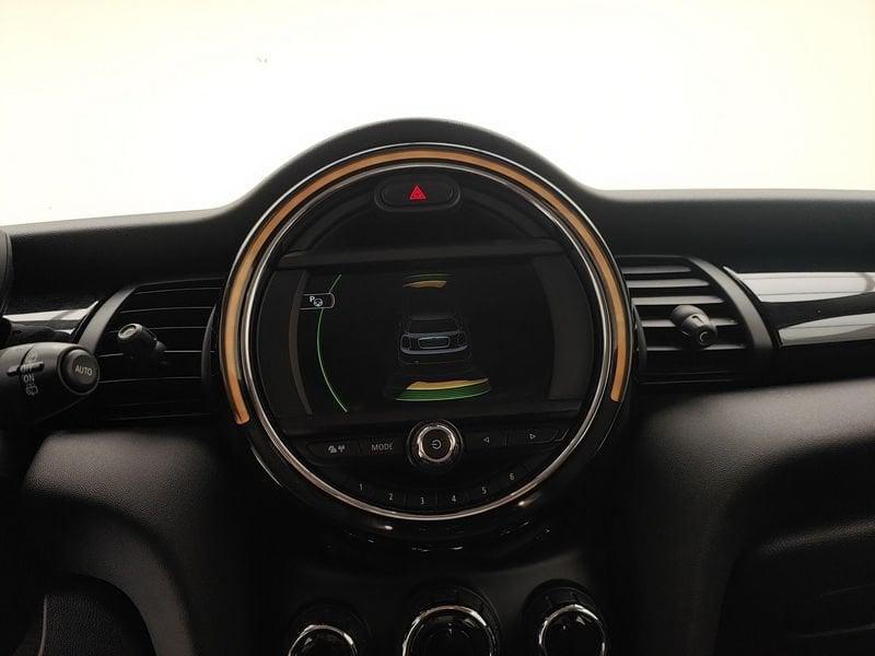 MINI Mini 5 porte Mini IV F54-F55-F56-F57 Mini 1.5 Cooper Seven 3p auto