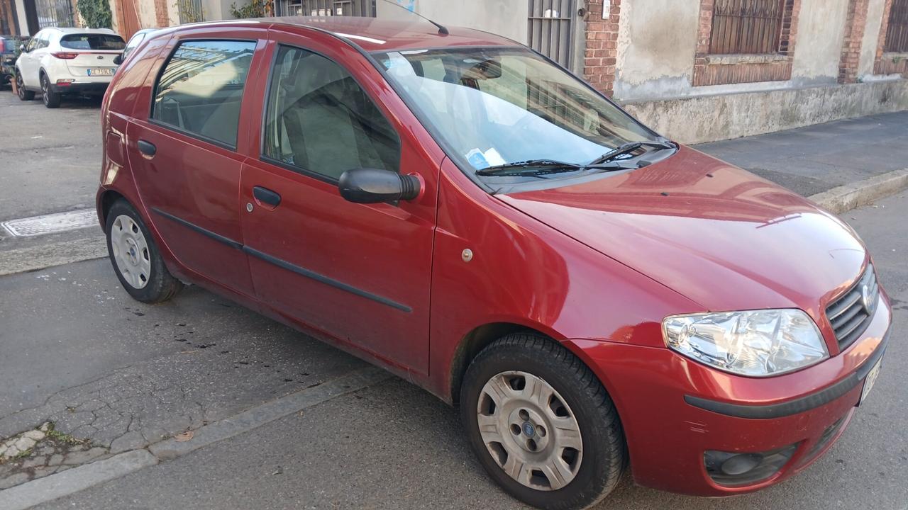 Fiat Punto 1.2 5 porte Active Natural Power