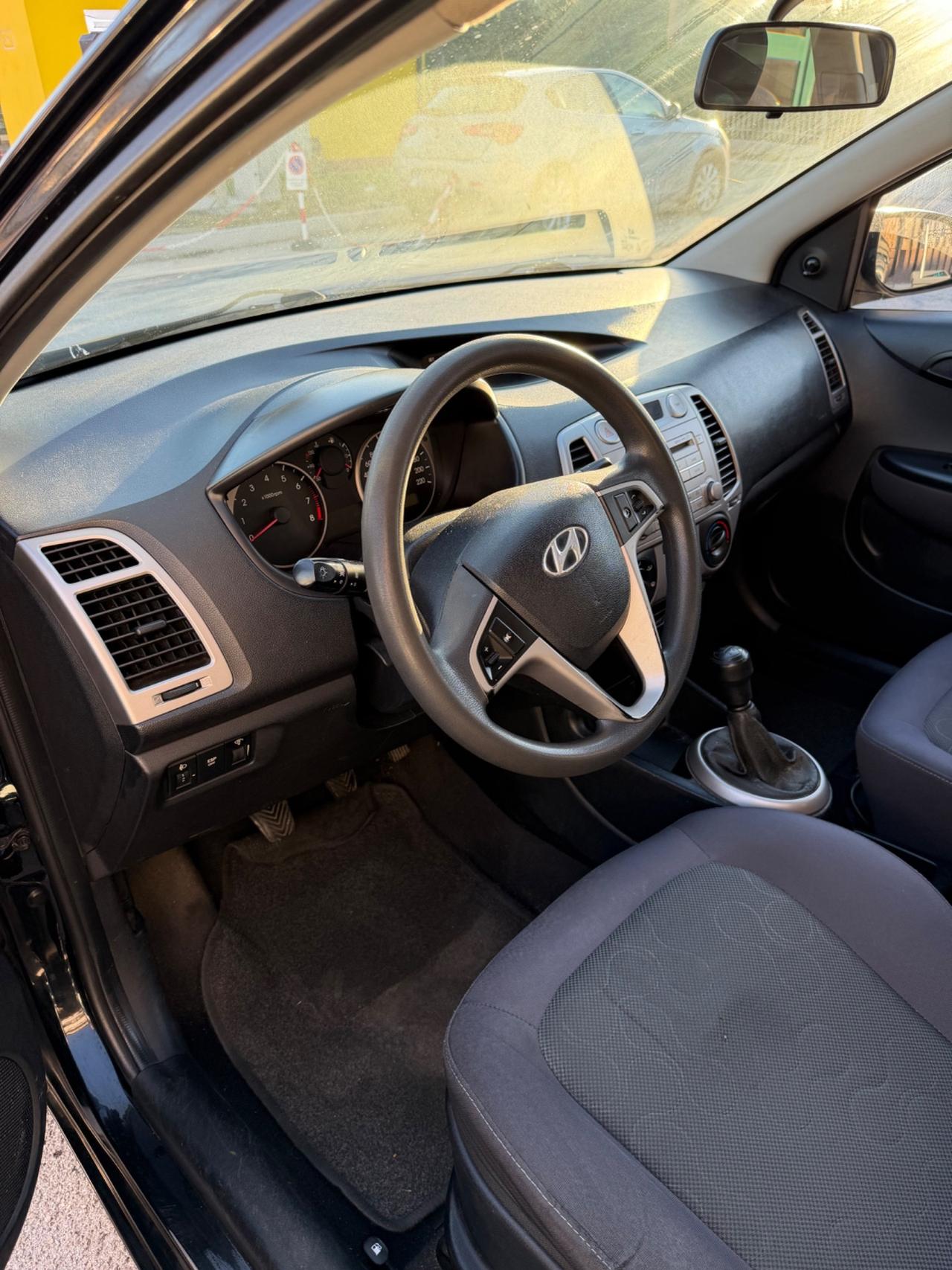 Hyundai i20 1.2 5p. FWC Limited Edition NEOPATENTATI PRONTA CONSEGNA