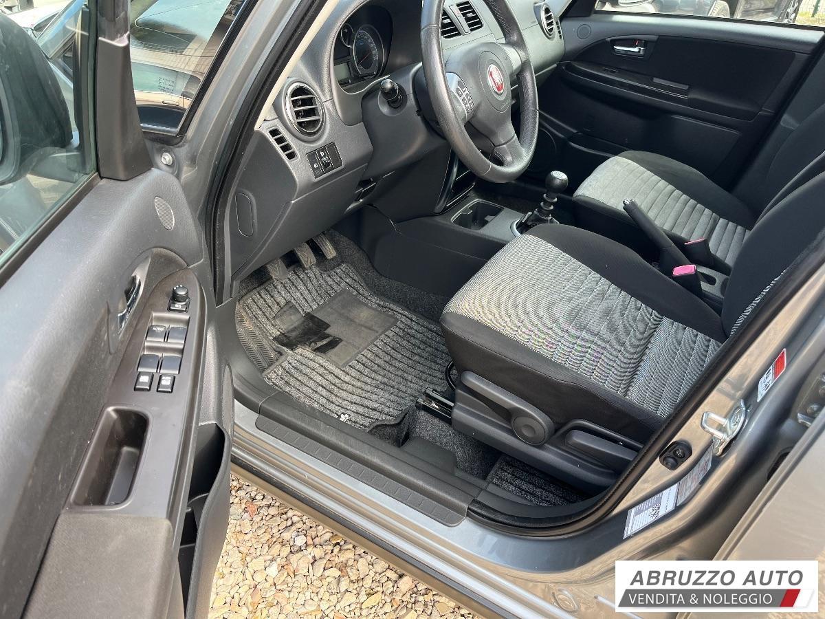 FIAT Sedici 2.0 MJT 4x4 Emotion